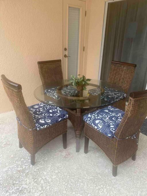 Casa vacanze 3 Bedroom With Pool And Game *