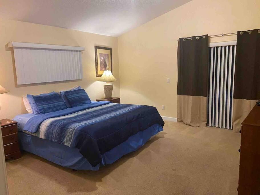3 Bedroom With Pool And Game Hébergement de vacances Davenport